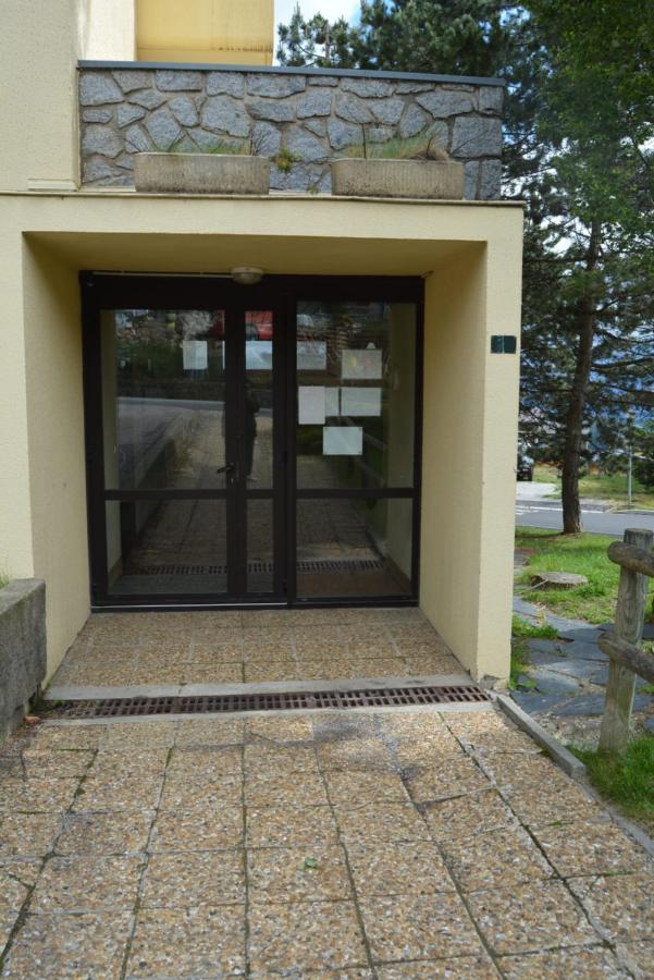 Studio Marmotte Font-Romeu 4 Personnes Avec Balcon Residence Val Soleil Entierement Renove En Juin 2021 Place De Parking & Wifi Gratuit , Draps & Serviettes De Toilettes Non Inclus, Sabanas Y Toallas No Incluidos ภายนอก รูปภาพ