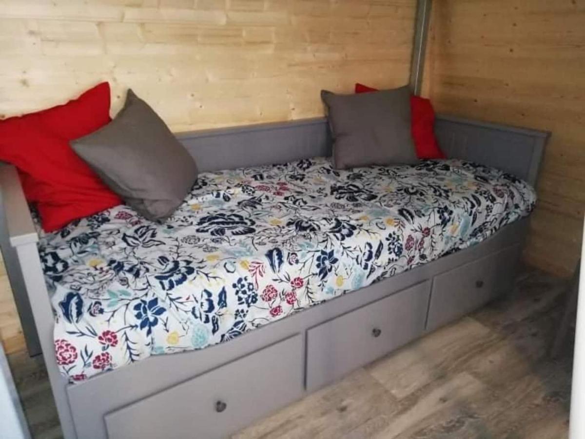 Studio Marmotte Font-Romeu 4 Personnes Avec Balcon Residence Val Soleil Entierement Renove En Juin 2021 Place De Parking & Wifi Gratuit , Draps & Serviettes De Toilettes Non Inclus, Sabanas Y Toallas No Incluidos ภายนอก รูปภาพ