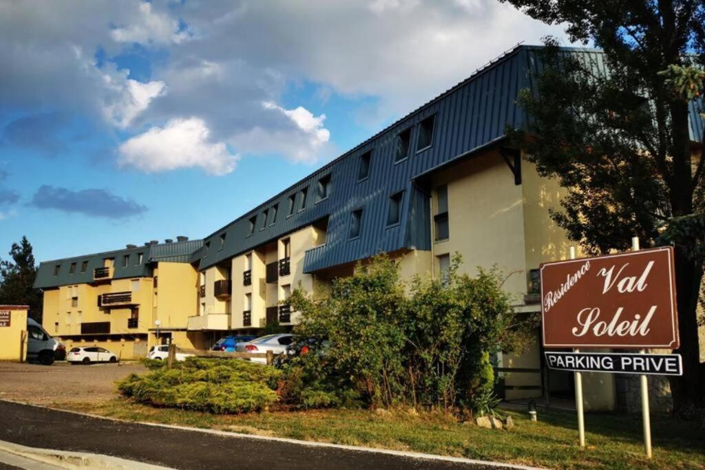 Studio Marmotte Font-Romeu 4 Personnes Avec Balcon Residence Val Soleil Entierement Renove En Juin 2021 Place De Parking & Wifi Gratuit , Draps & Serviettes De Toilettes Non Inclus, Sabanas Y Toallas No Incluidos ภายนอก รูปภาพ